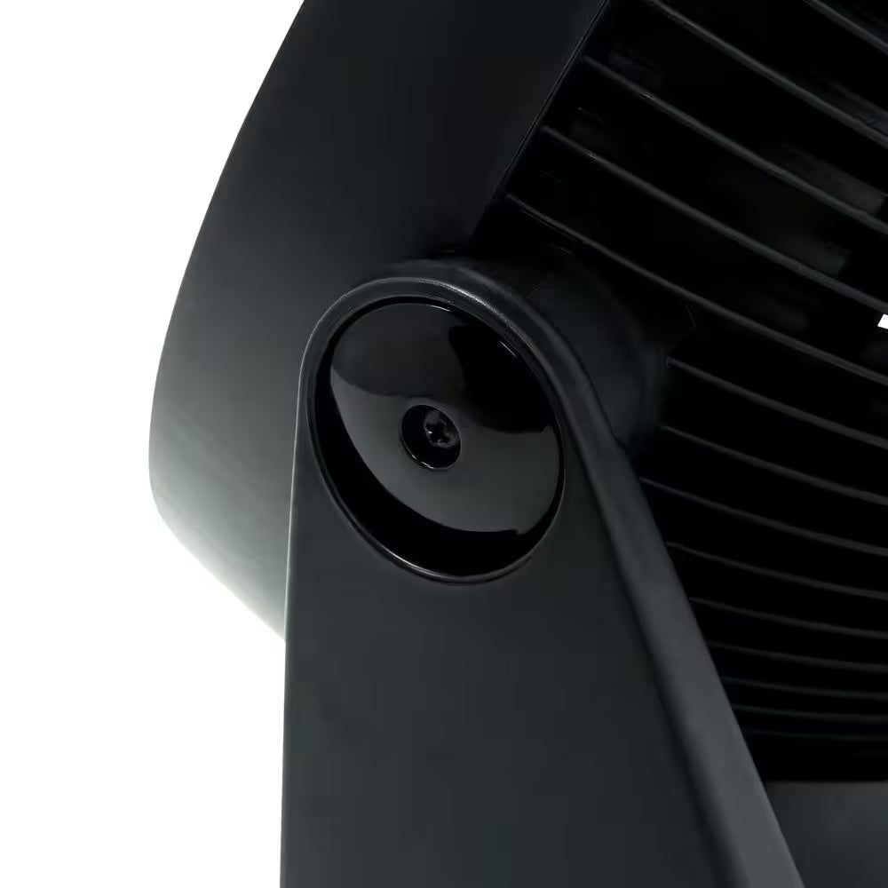 11 In. 3 Speed Portable Desk Fan in Black